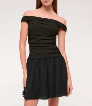 Abercrombie & Fitch
Off-The-Shoulder Ruched Mini Dress